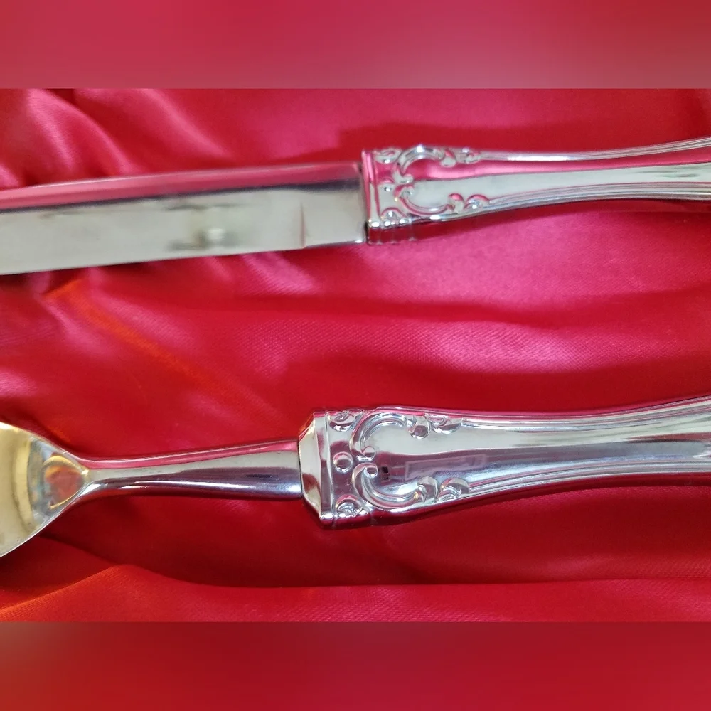 Vintage Carvel Hall Carving Set In Box